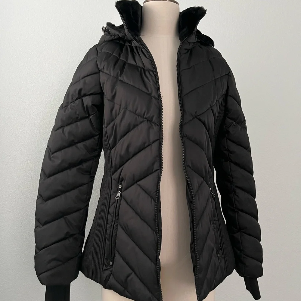 Nautica Black Puffer Jacket with Quilted Design - Picture 2 of 5